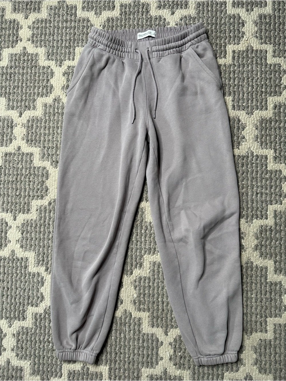 Abercrombie & Fitch High Rise Sunday Sweatpants in Taupe - Picture 2 of 8
